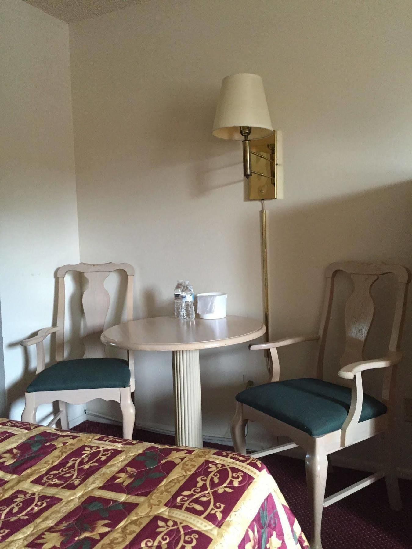 Sway Hotel Лейк Хавасу Сити Екстериор снимка